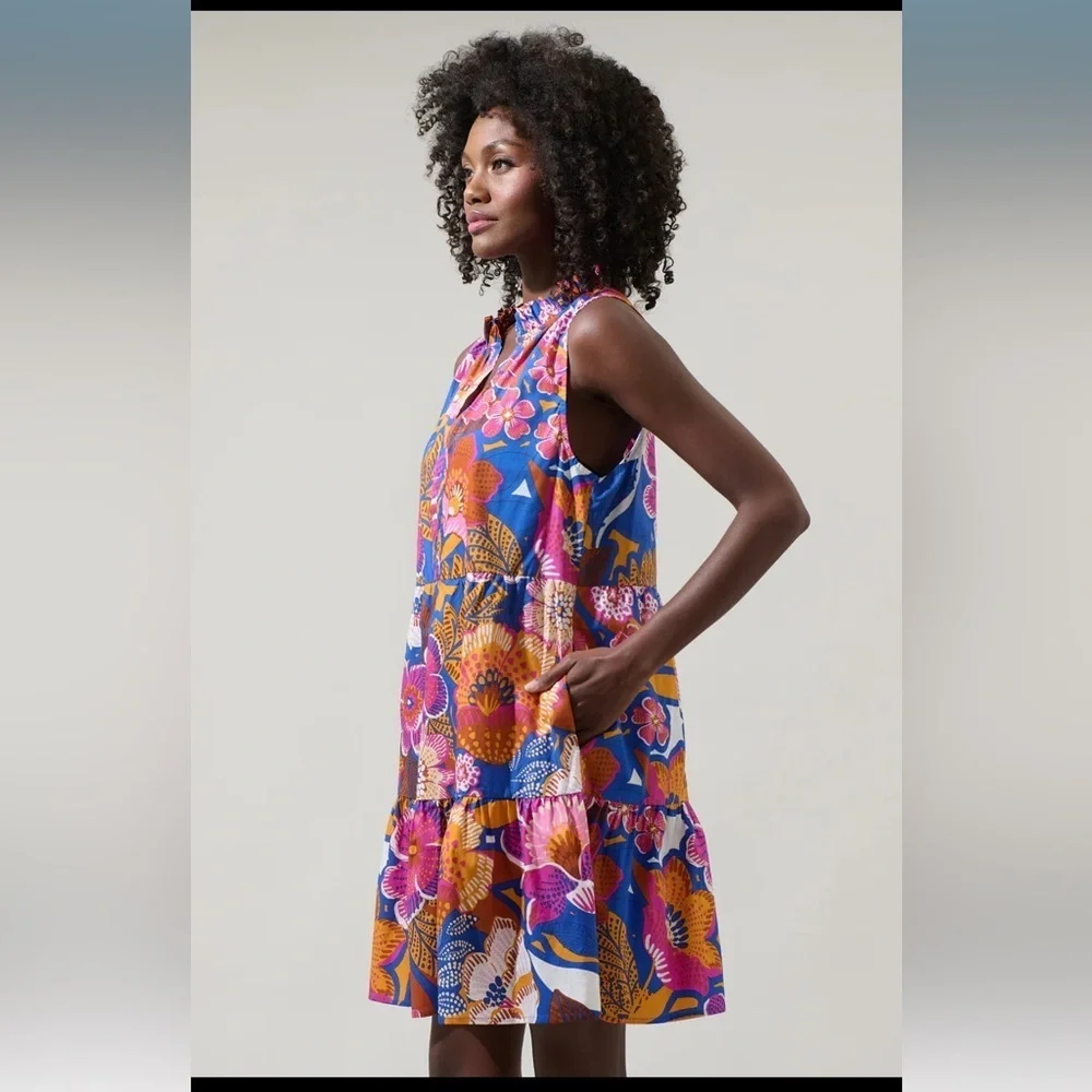 SugarLips Eveline Floral Gemmely Shift Mini Dress - Picture 3 of 7